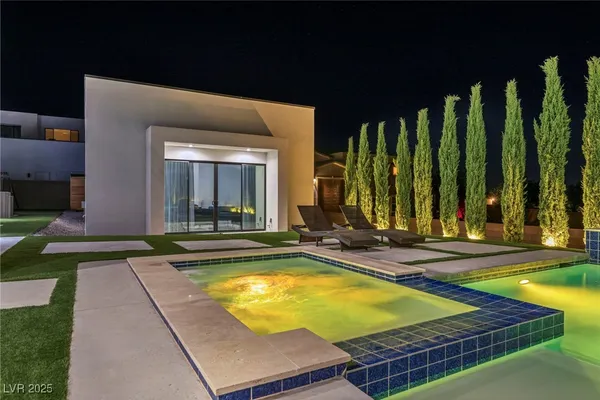 $3,500,000 | 9760 Solar Avenue, Las Vegas, NV 89149