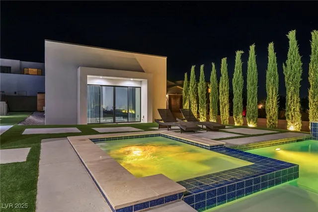 $3,750,000 | 9760 Solar Avenue, Las Vegas, NV 89149