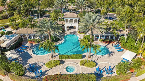 $899,999 | 8697 Cobblestone Point Circle, Boynton Beach, FL 33472