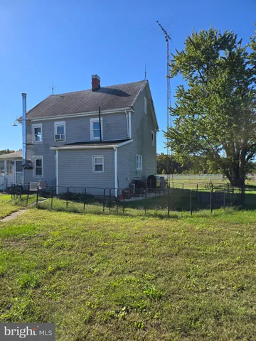 a house view with a outdoor space