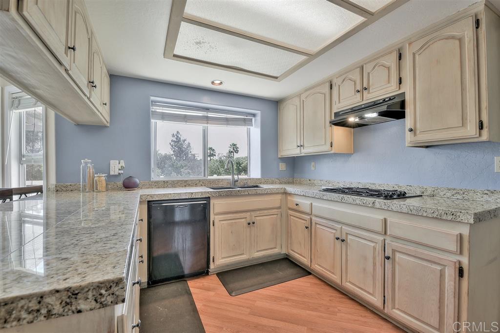 1660 Joshua Tree Lane Fallbrook, CA 92028 - Photo 12 of 25