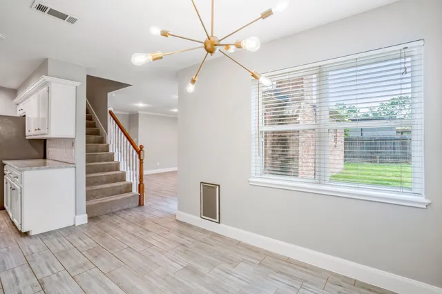 $2,500 | 7607 Wycomb Lane, Houston, TX 77070