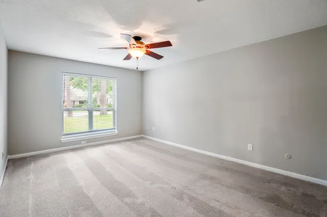 $2,500 | 7607 Wycomb Lane, Houston, TX 77070