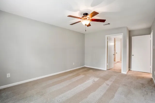 $2,500 | 7607 Wycomb Lane, Houston, TX 77070