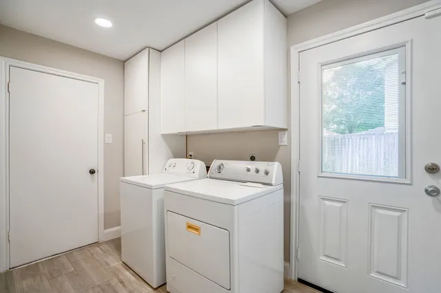 $2,500 | 7607 Wycomb Lane, Houston, TX 77070