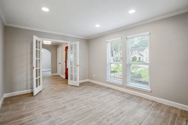 $2,500 | 7607 Wycomb Lane, Houston, TX 77070