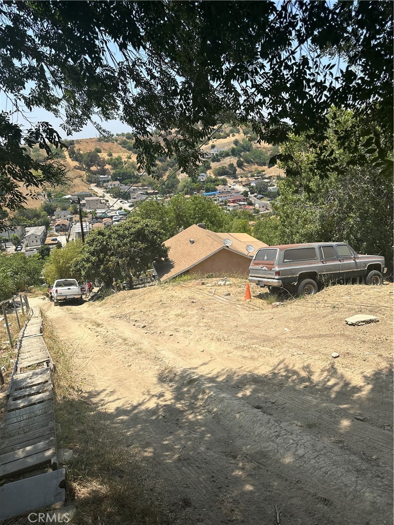 4127 Telluride Street Los Angeles, CA 90031 - Photo 7 of 8 a view of a yard with an outdoor space