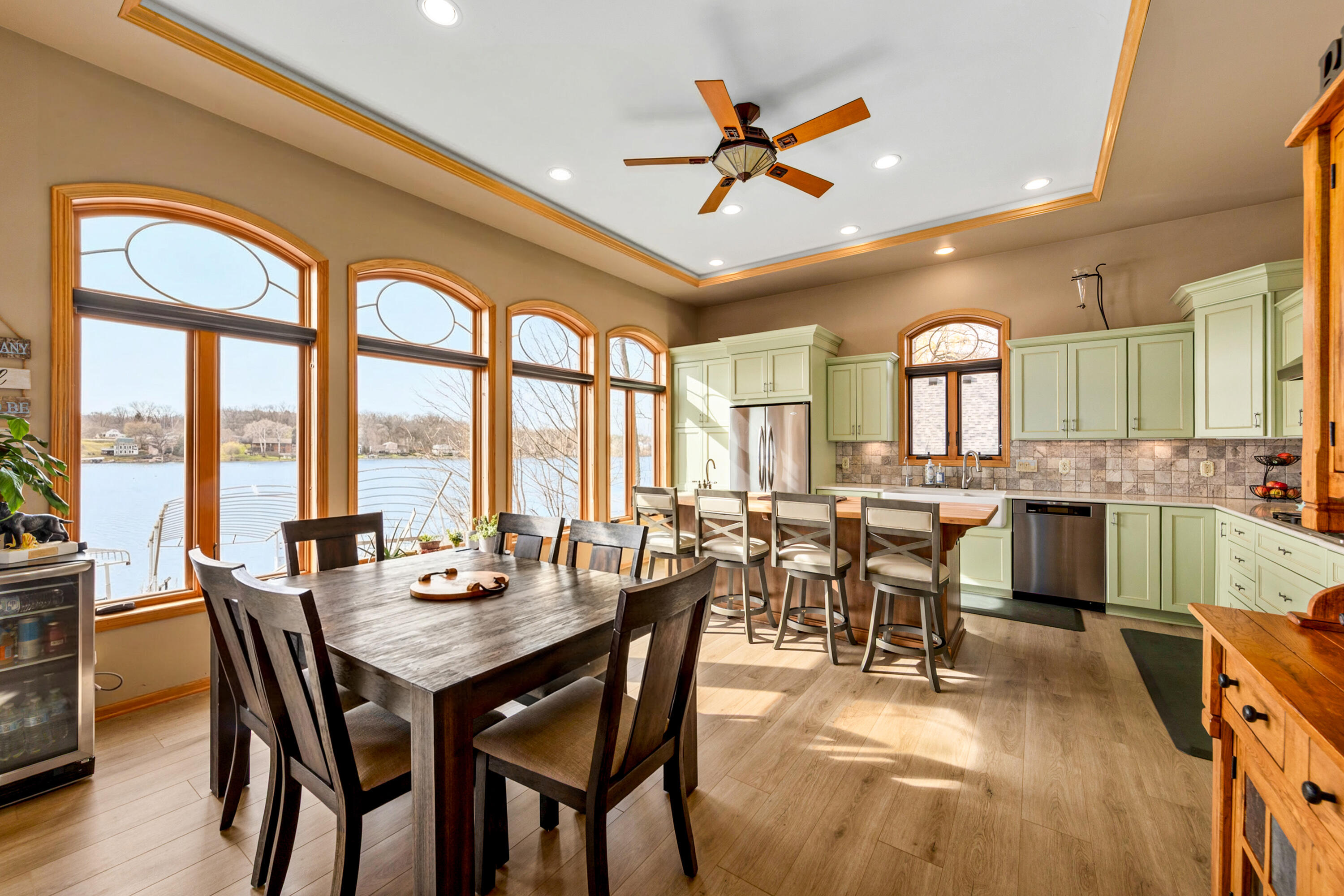 5420 West Peninsula Road Waterford, WI 53185 - Photo 2 of 65 Kitchen