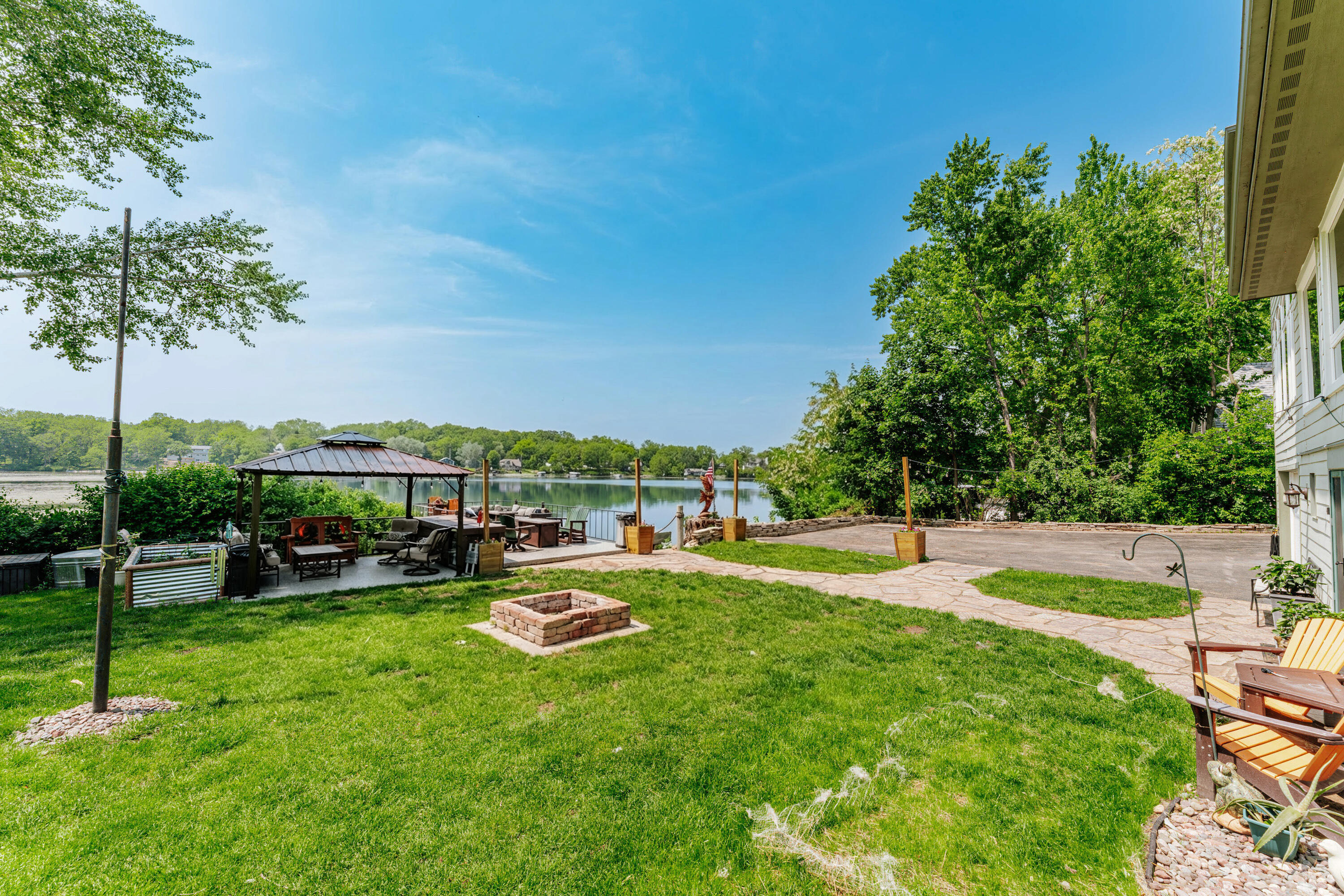 5420 West Peninsula Road Waterford, WI 53185 - Photo 51 of 65 Backyard