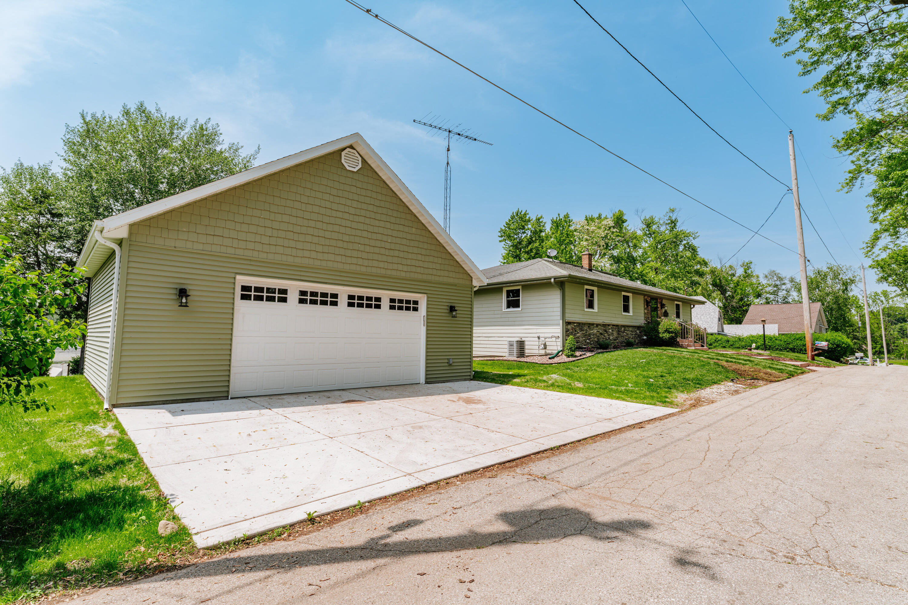 5420 West Peninsula Road Waterford, WI 53185 - Photo 56 of 65 2.5 Car Garage with storage loft above - built in 2024.