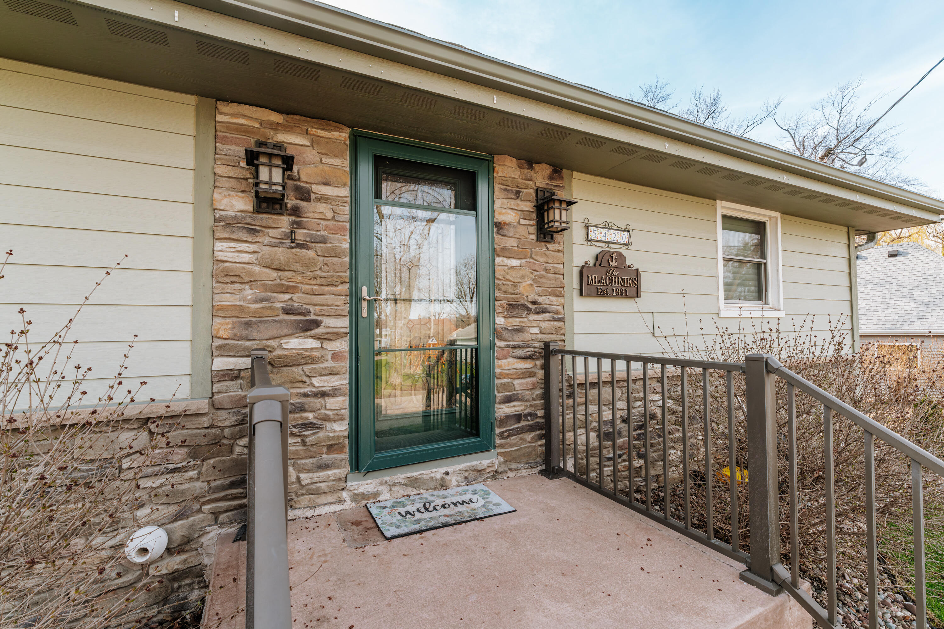 5420 West Peninsula Road Waterford, WI 53185 - Photo 57 of 65 5420 W Peninsula Dr