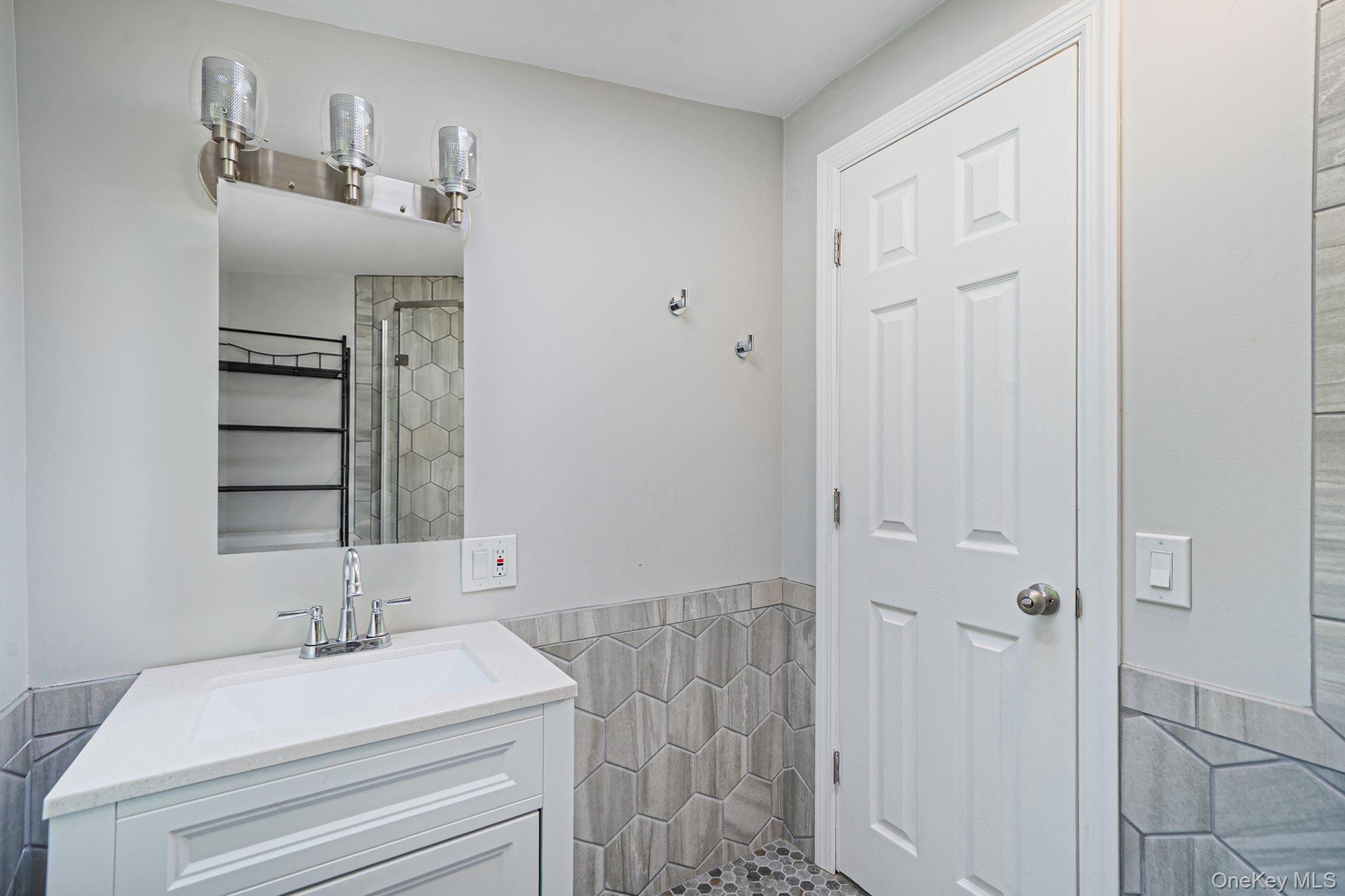 16 Valentine Road Shoreham, NY 11786 - Photo 27 of 41