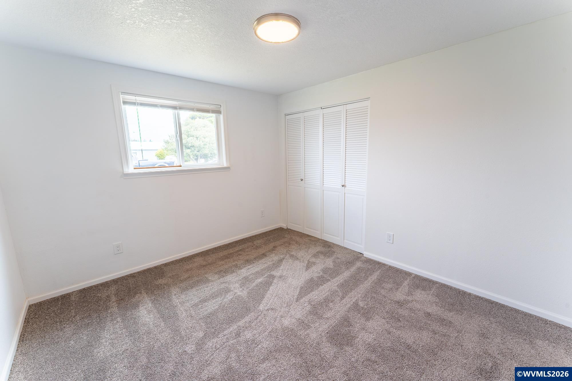 2025 Pine Street Florence, OR 97439 - Photo 15 of 27