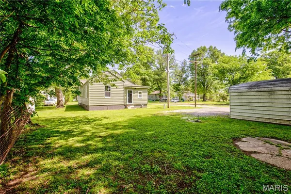$139,900 | 217 Hunter Street, Charleston, MO 63834