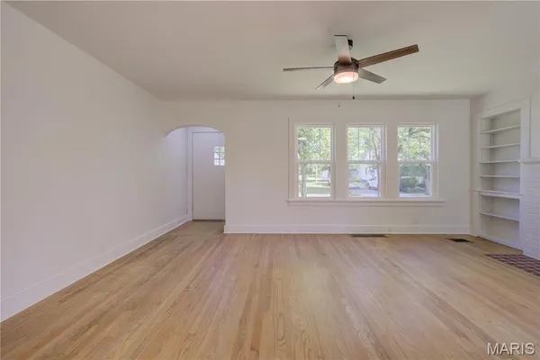 $139,900 | 217 Hunter Street, Charleston, MO 63834