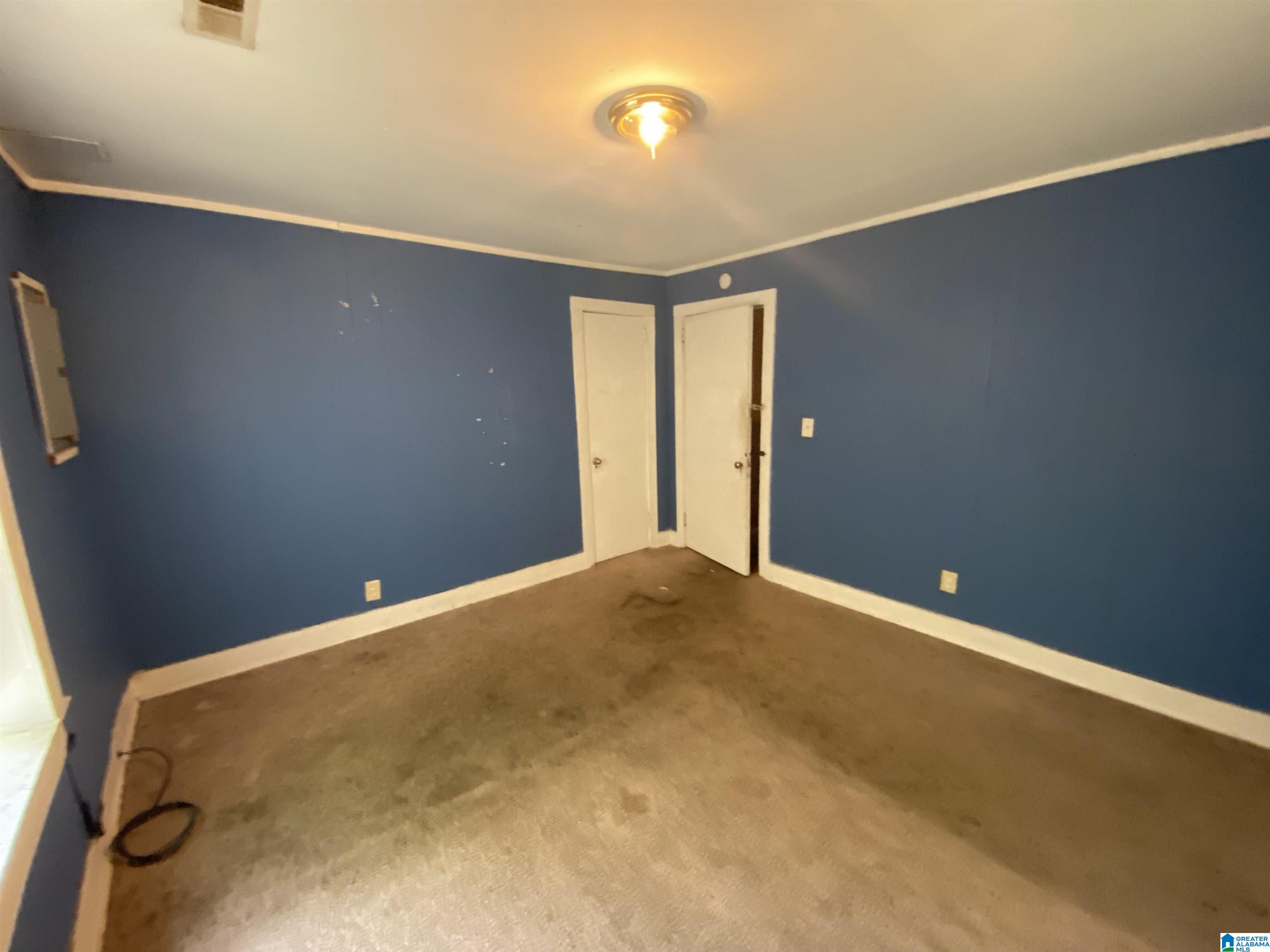 407 South Park Road Southwest Birmingham, AL 35211 - Photo 4 of 14