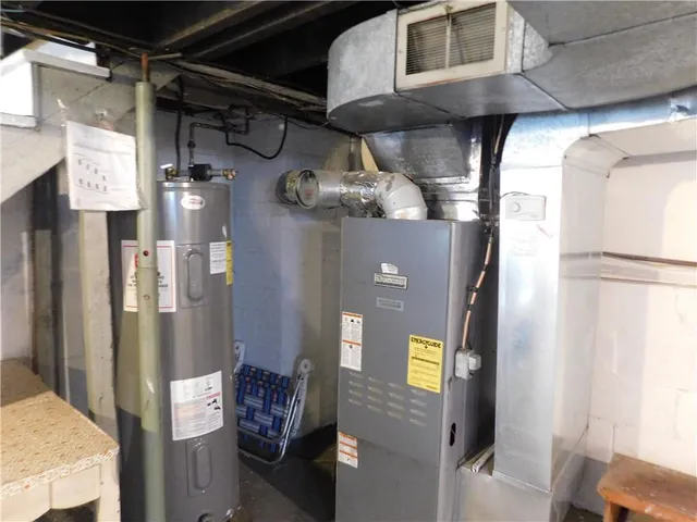 $139,900 | 114 Dry Knob Road, Smithfield, PA 15478