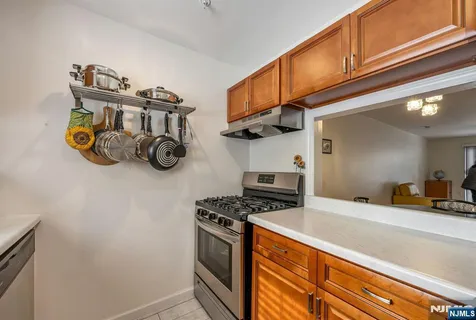 $493,000 | 707 Thoreau Court, Mahwah, NJ 07430