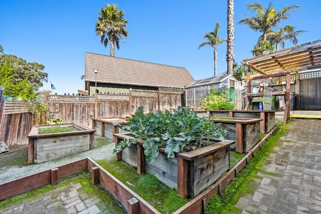 $6,500,000 | 151 Blackpoint Lane, Santa Cruz, CA 95062