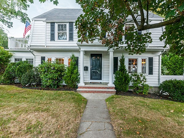 294 Edge Hill Road Milton, MA 02186 - Photo 3 of 21 Gallery Image 3