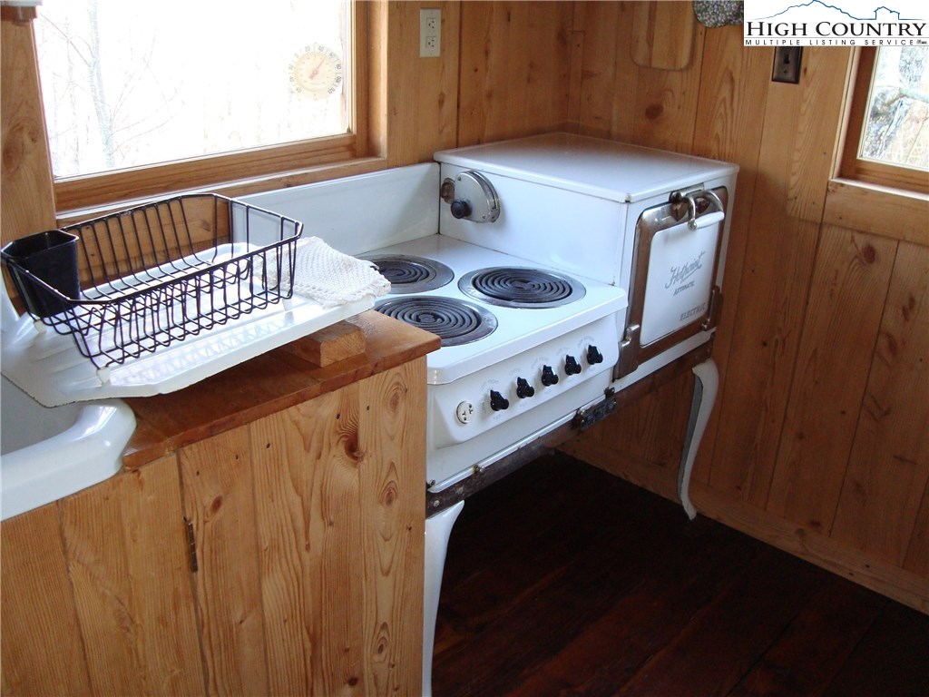 4360 Stones Chapel Road Elk Creek, VA 24326 - Photo 8 of 21 a close view of utility room