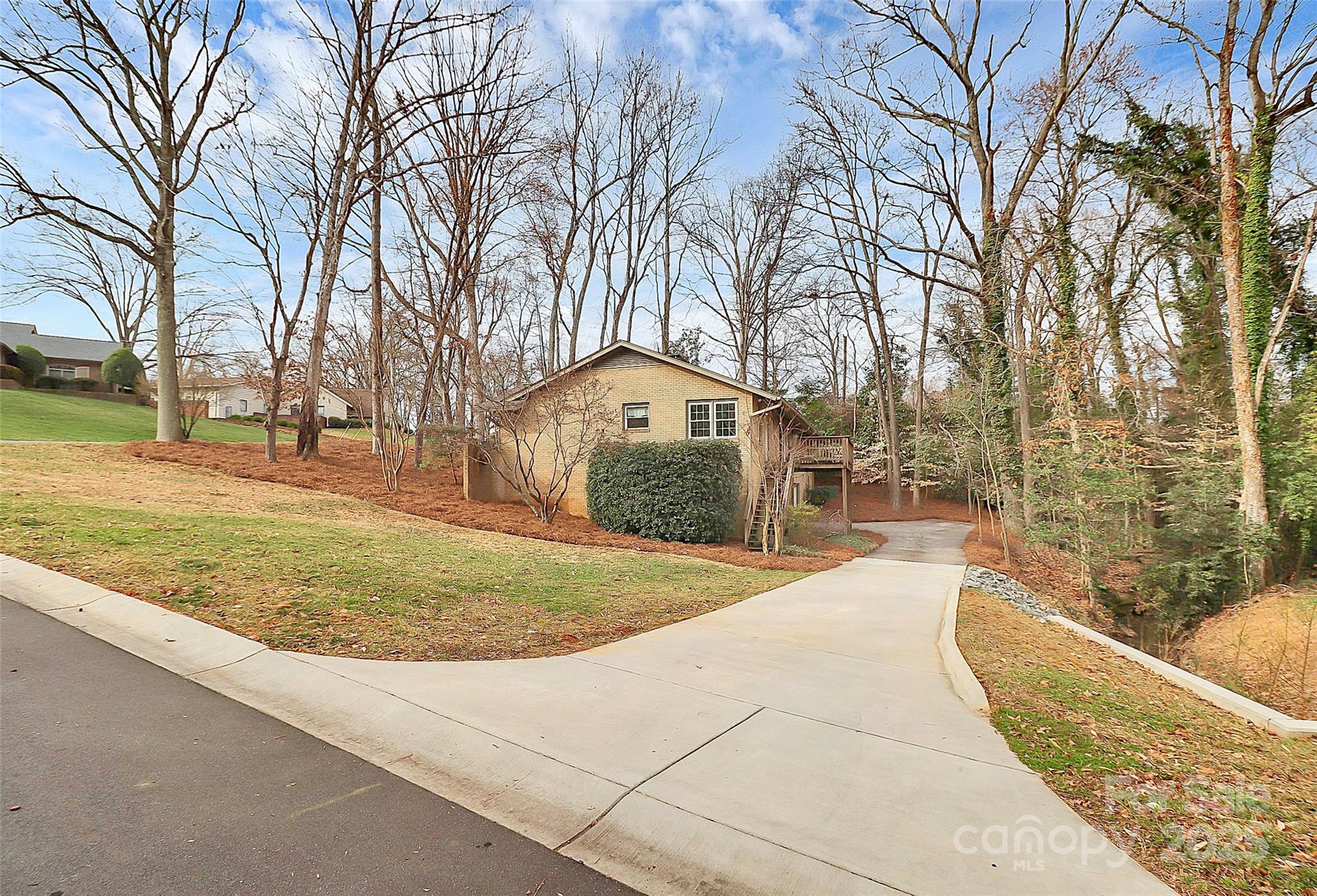 3200 Highview Road Charlotte, NC 28210 - Photo 34 of 48 a swimming pool with trees in front of it
