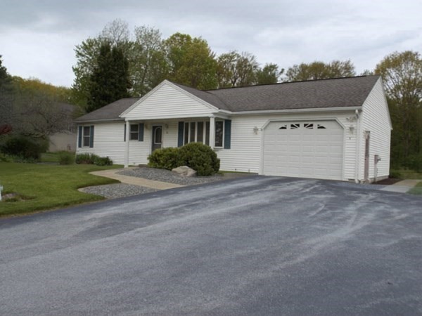 30 Jesse Road Dudley, MA 01571 - Photo 2 of 18