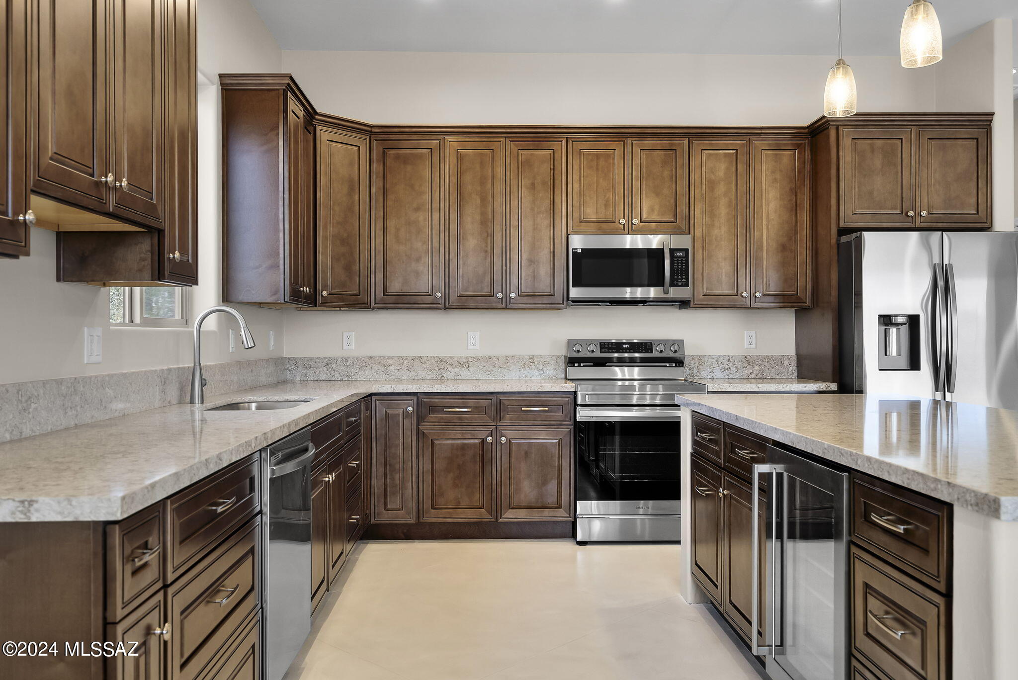 104 Headge Court Rio Rico, AZ 85648 - Photo 19 of 34