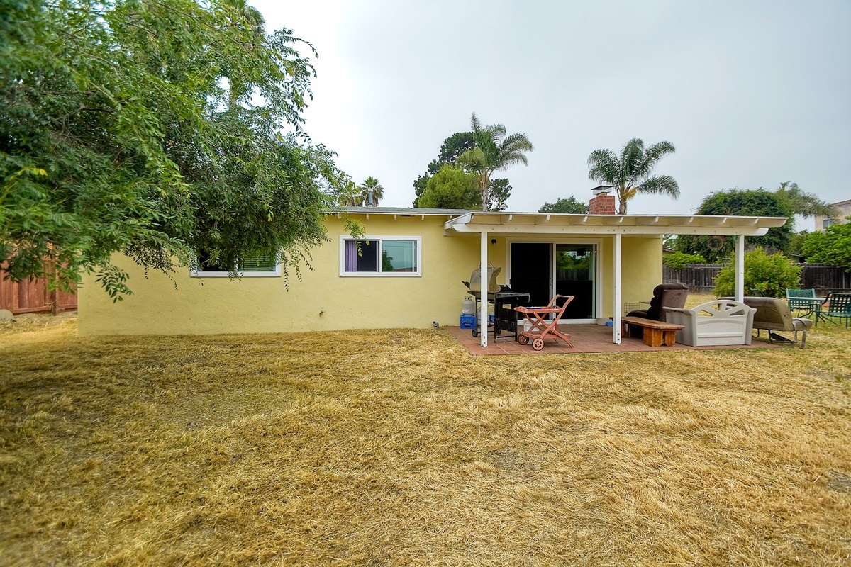 3950 Via Rosa San Marcos, CA 92078 - Photo 17 of 22 Gallery Image 17
