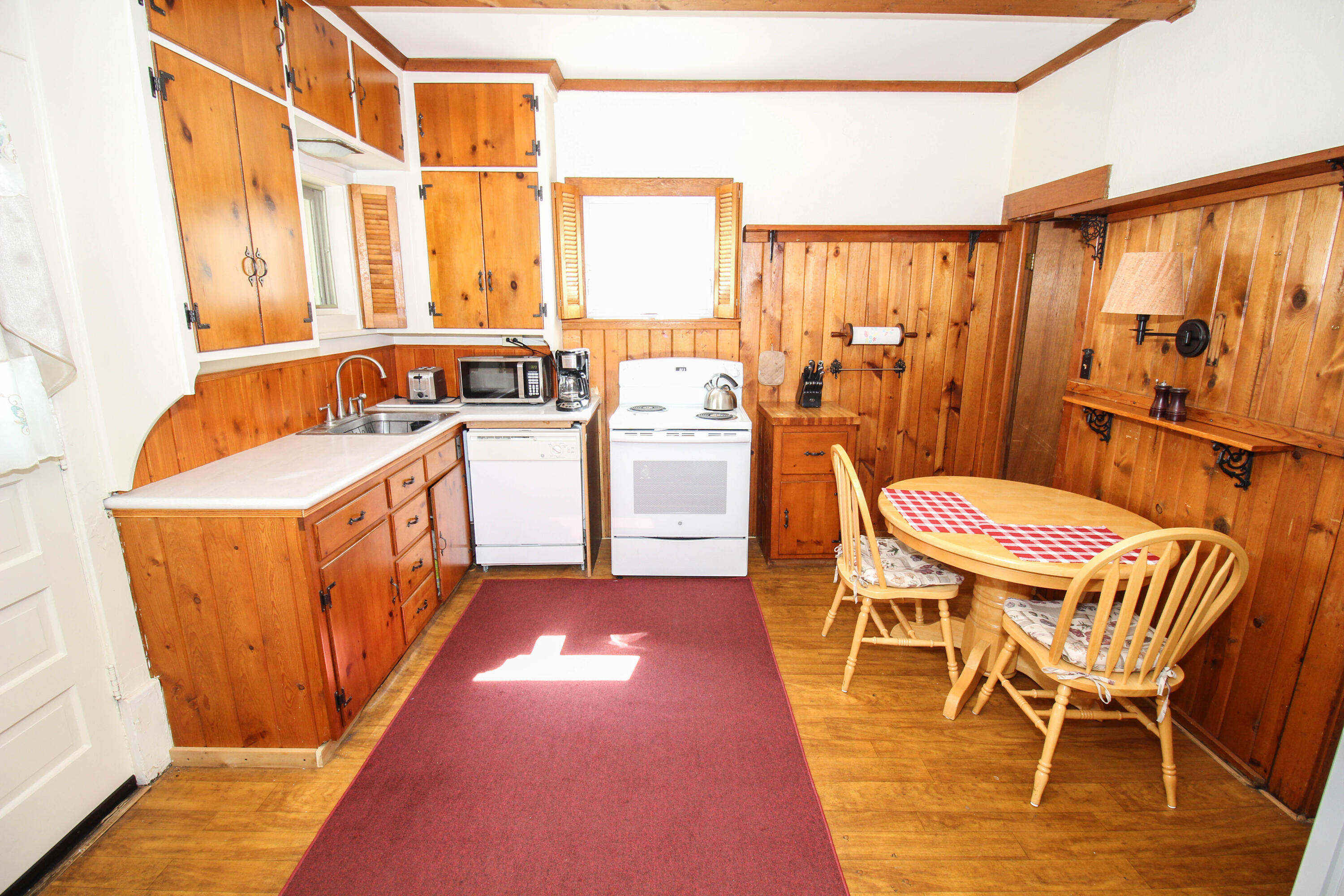 235 Portage Avenue Three Rivers, MI 49093 - Photo 13 of 22 unknown (14 of 23)