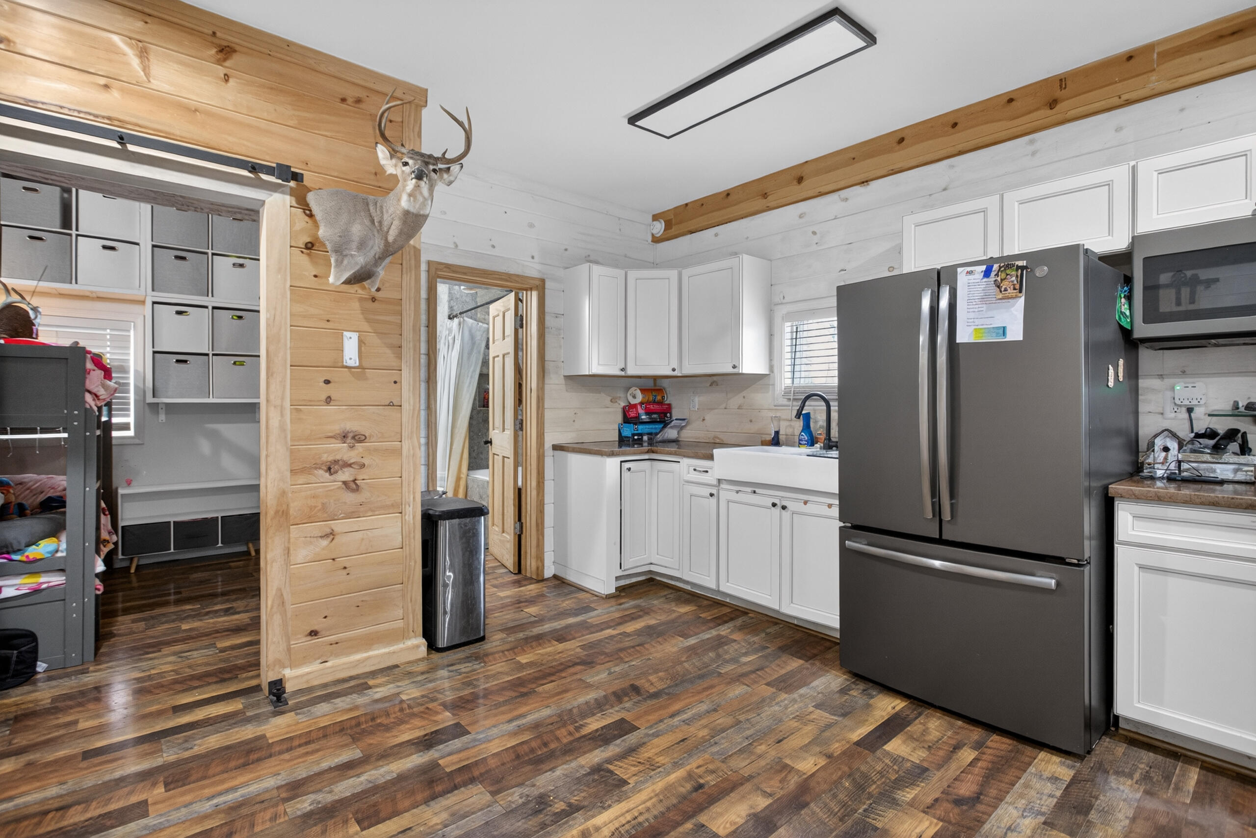 1284 Maplegrove Road Jackson, MI 49201 - Photo 8 of 45 0N0A0636