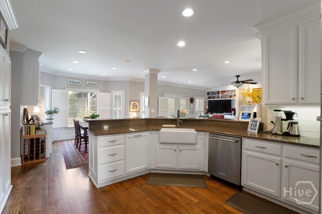 154 Melbourne Drive Athens, GA 30606 - Photo 23 of 70