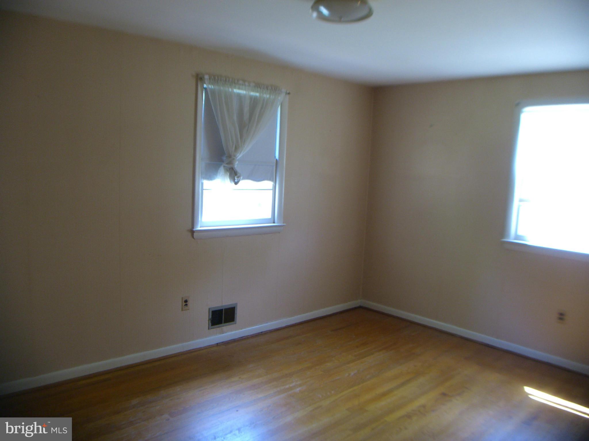 11304 Brandywine Road Clinton, MD 20735 - Photo 11 of 22 Bedroom 2