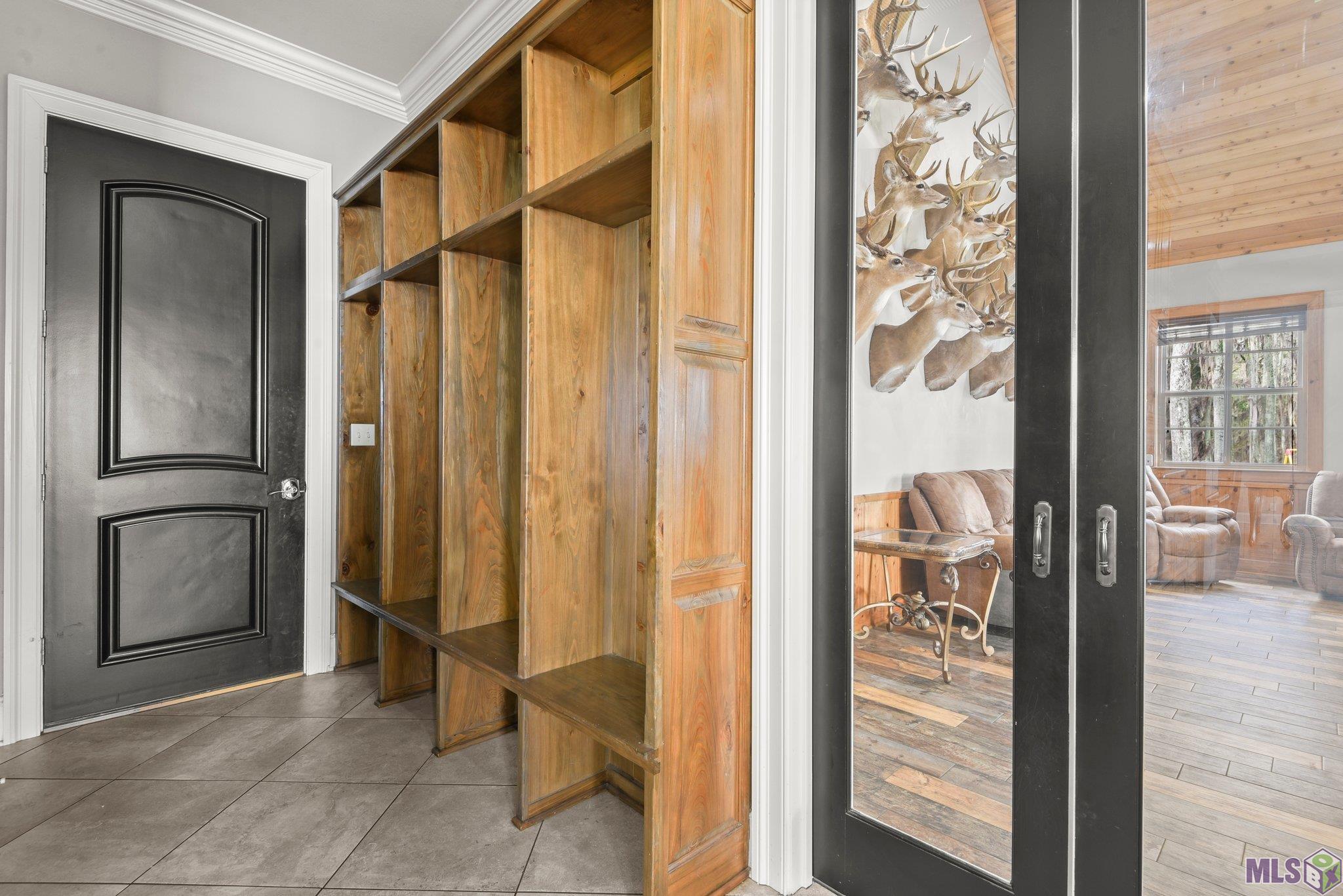 123 Lake Road Pierre Part, LA 70339 - Photo 17 of 59 Mudroom