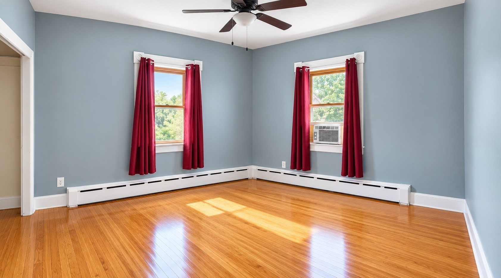 79 Oak Street Springfield, MA 01151 - Photo 11 of 16 Gallery Image 11