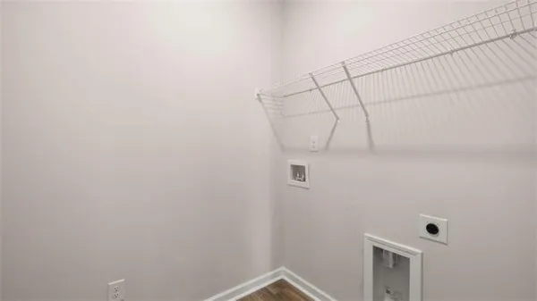 a view of a utility room