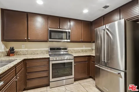 $605,000 | 22222 Horizon Place, Chatsworth, CA 91311