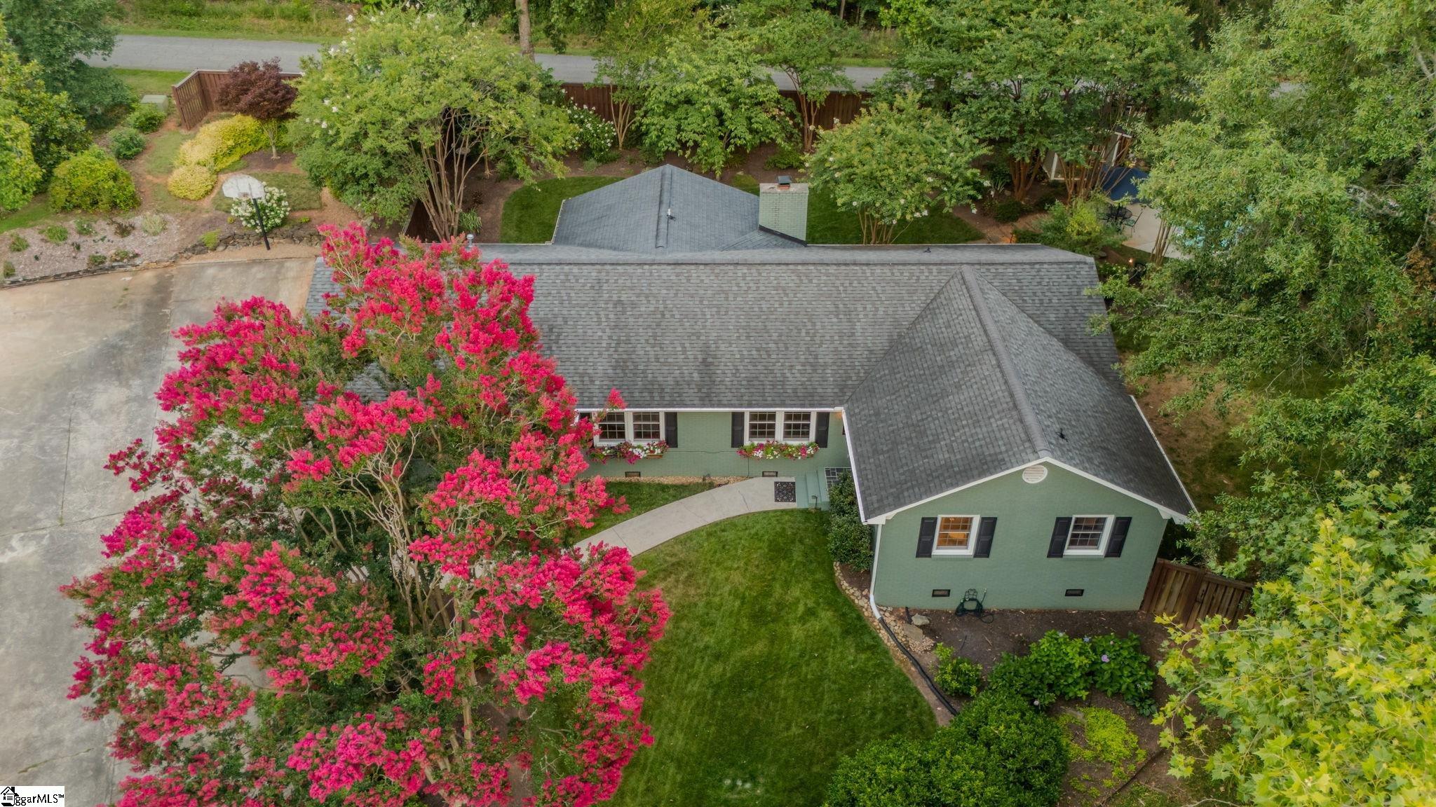 204 Wallingford Road Greenville, SC 29609 - Photo 15 of 48 Gallery Image 15