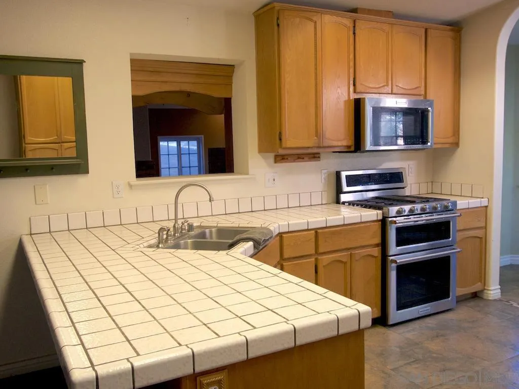 4657 Alpine Boulevard Alpine, CA 91901 - Photo 6 of 17 Gallery Image 6