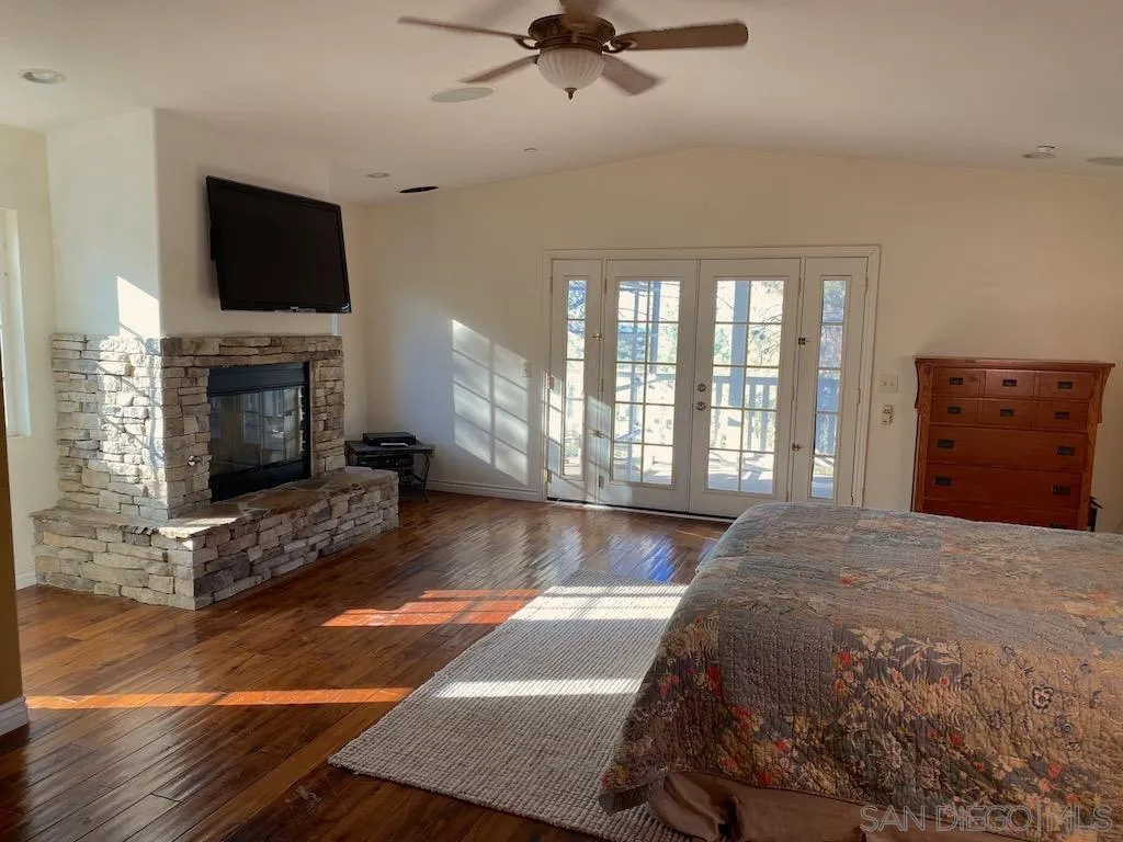 4657 Alpine Boulevard Alpine, CA 91901 - Photo 8 of 17 Gallery Image 8