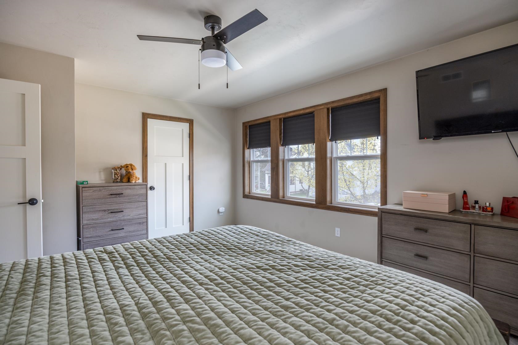 1255 Cherry Street Green Bay, WI 54301 - Photo 15 of 30
