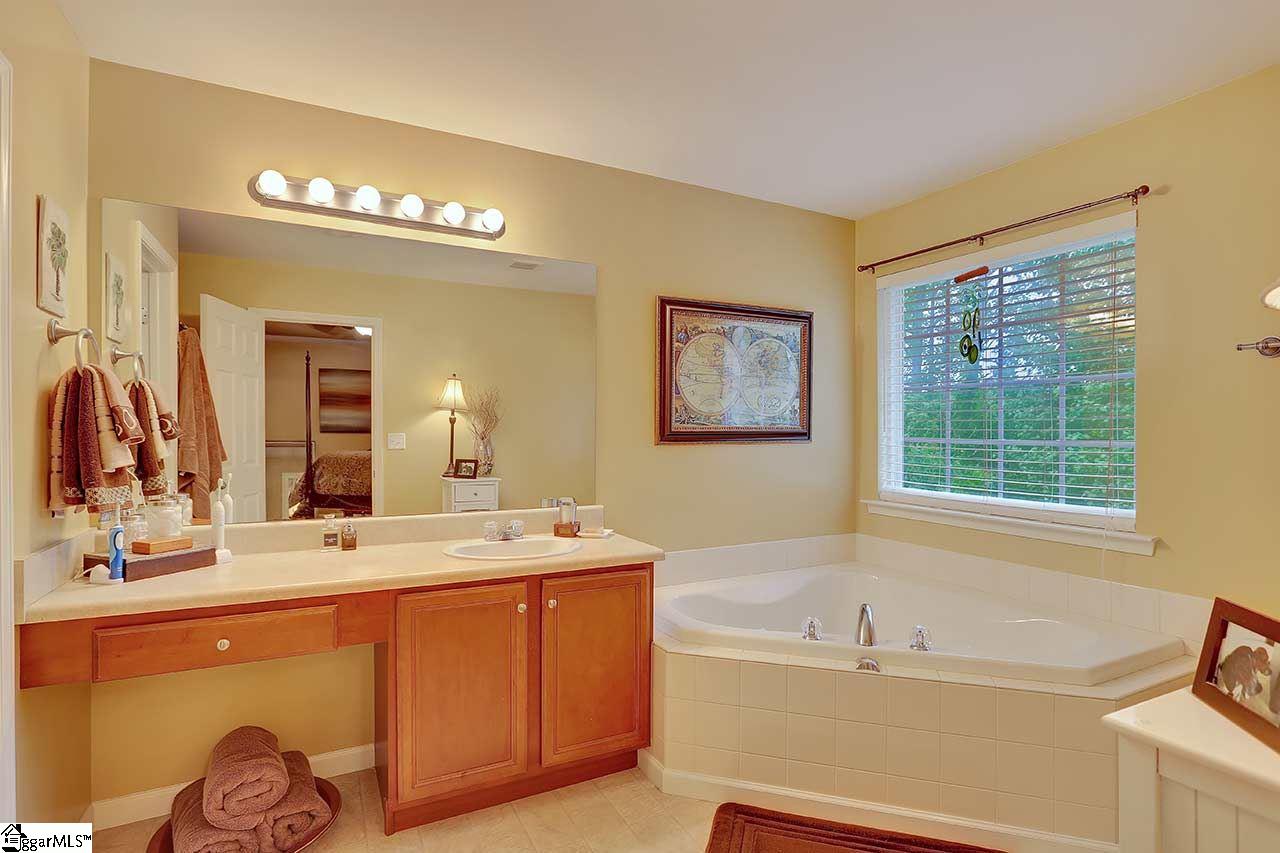 129 Maximus Drive Greer, SC 29651 - Photo 15 of 23