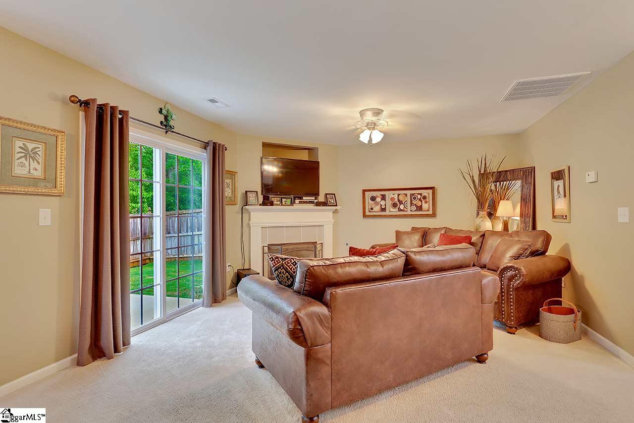 129 Maximus Drive Greer, SC 29651 - Photo 5 of 23