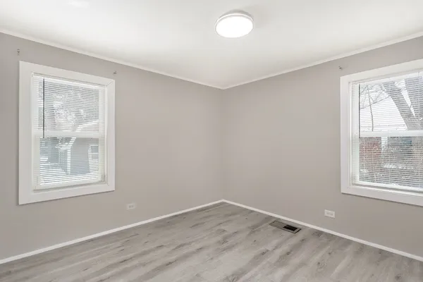 $174,900 | 319 Indianwood Boulevard, Park Forest, IL 60466