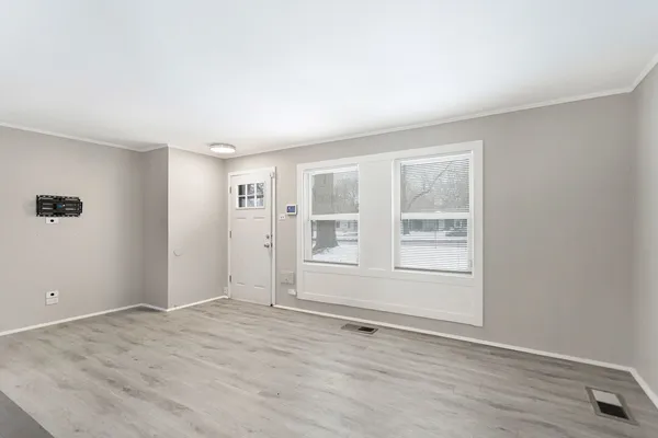 $174,900 | 319 Indianwood Boulevard, Park Forest, IL 60466