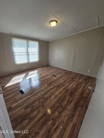 $1,000 | 19355 North Shaw Road, Saucier, MS 39574