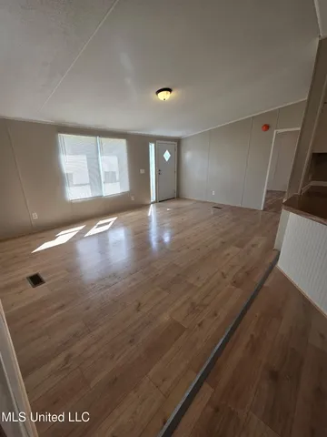 $1,000 | 19355 North Shaw Road, Saucier, MS 39574