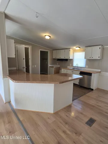 $1,000 | 19355 North Shaw Road, Saucier, MS 39574