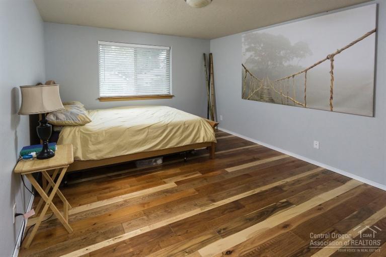 20574 Prospector Loop Bend, OR 97702 - Photo 8 of 14 Additional Photo