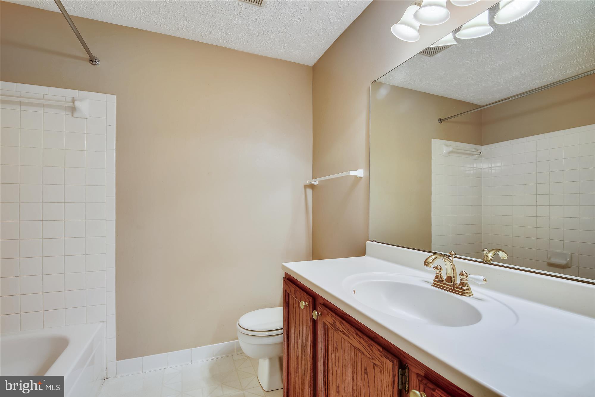 2459 Warm Spring Way Odenton, MD 21113 - Photo 23 of 31 Gallery Image 23